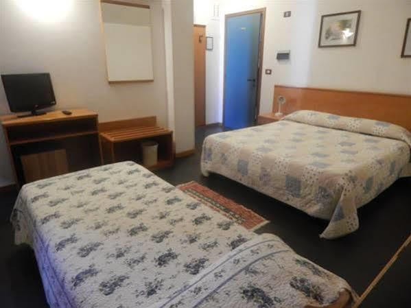 Hotel Aurora Treviso Eksteriør bilde